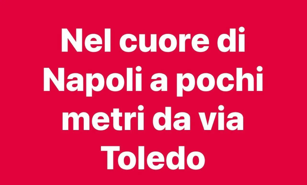Gradini Partenopei Nápoles 0*,  Itália
